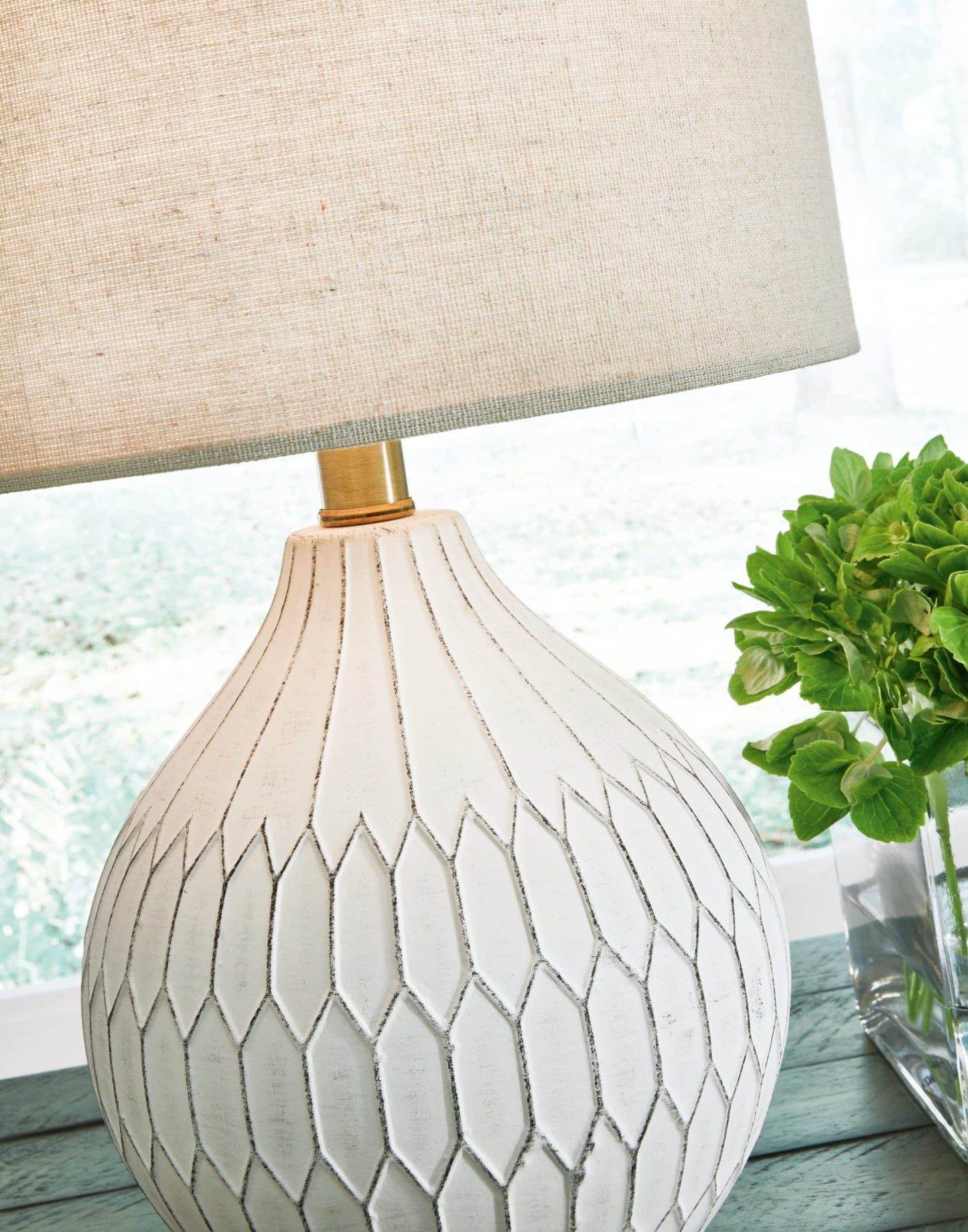 Signature Design by Ashley Wardmont 18" Modern Dimensional Design Ceramic Table Lamp, White