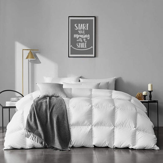 APSMILE Lightweight Feathers Down Comforter – Queen Size